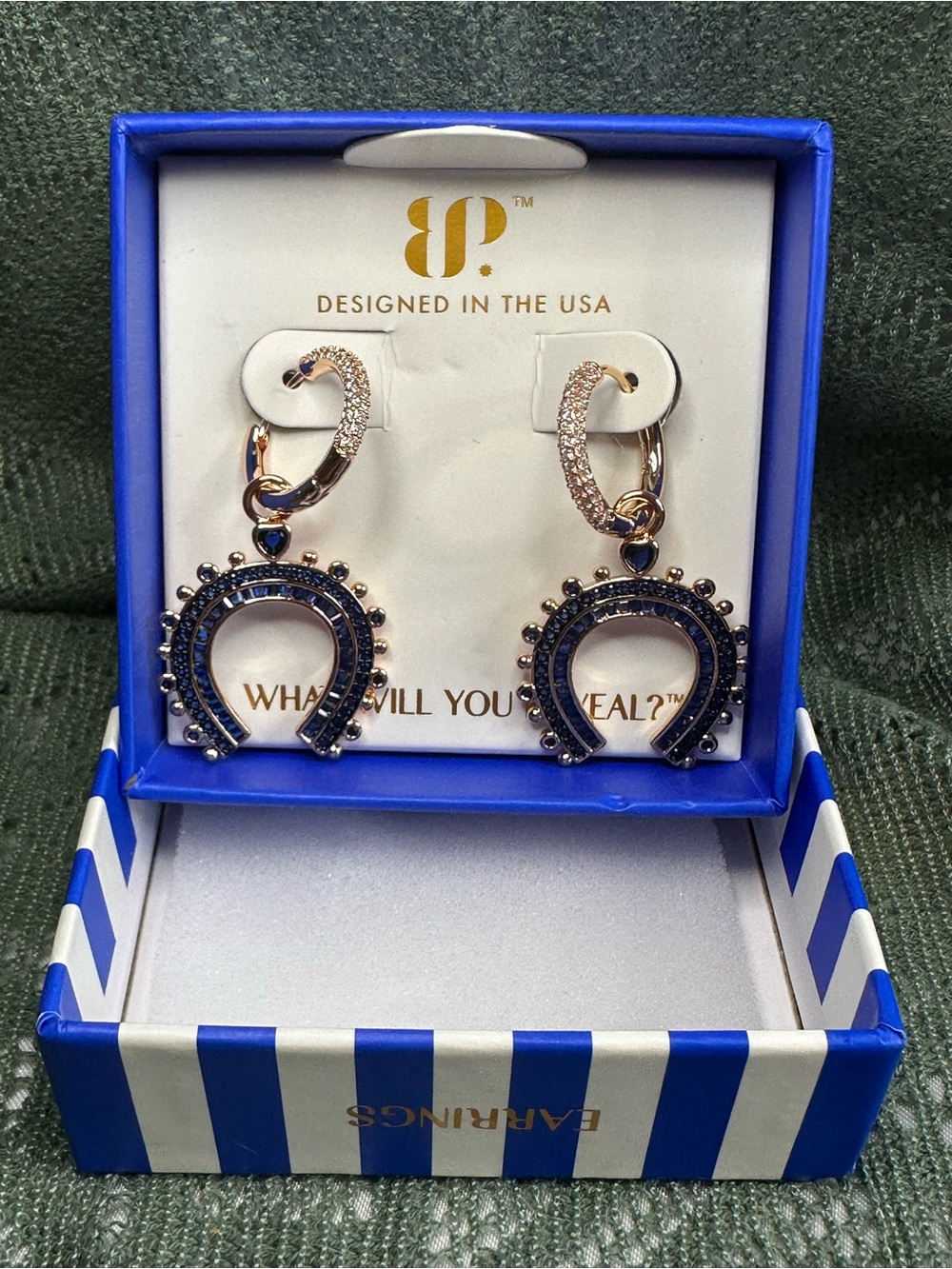 Bomb Party September 2026 Birthday Horseshoe Earrings on Rosa ER38054